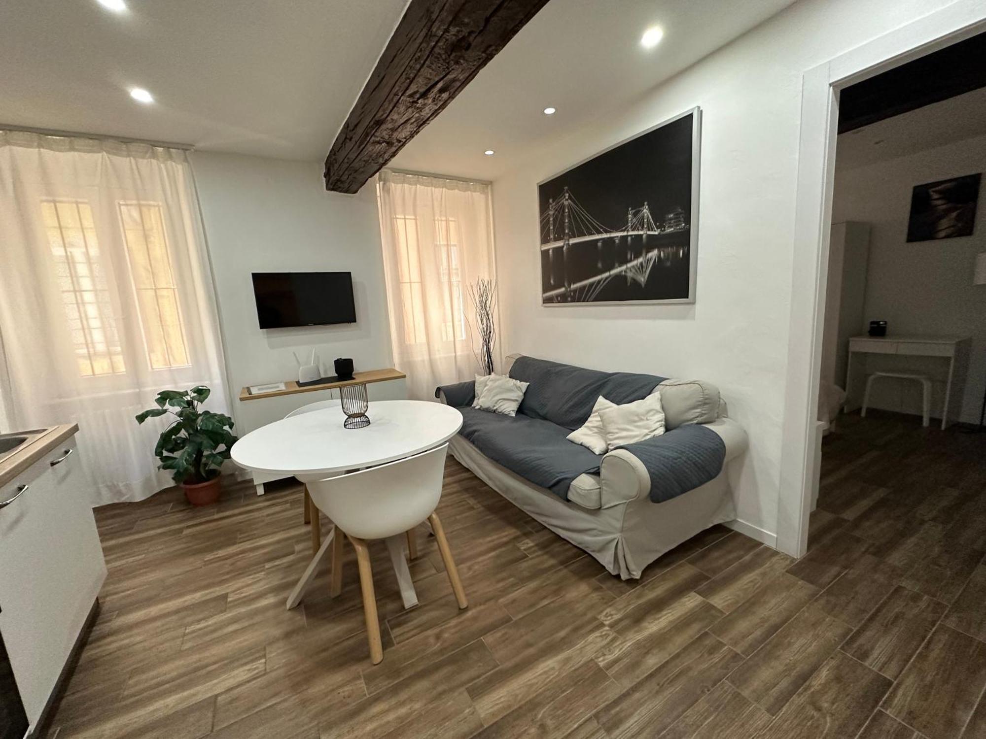 Residenza Castellazzo Lägenhet Ivrea Exteriör bild